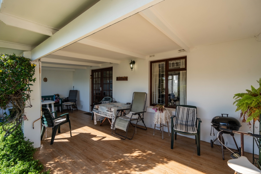 2 Bedroom Property for Sale in West Bank Eastern Cape